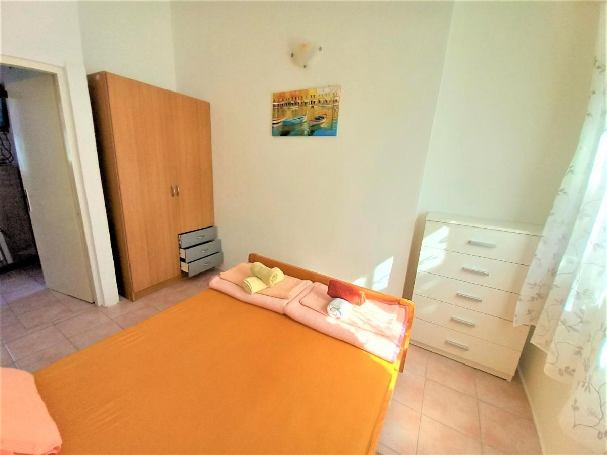 Apartments Olea Baška Buitenkant foto