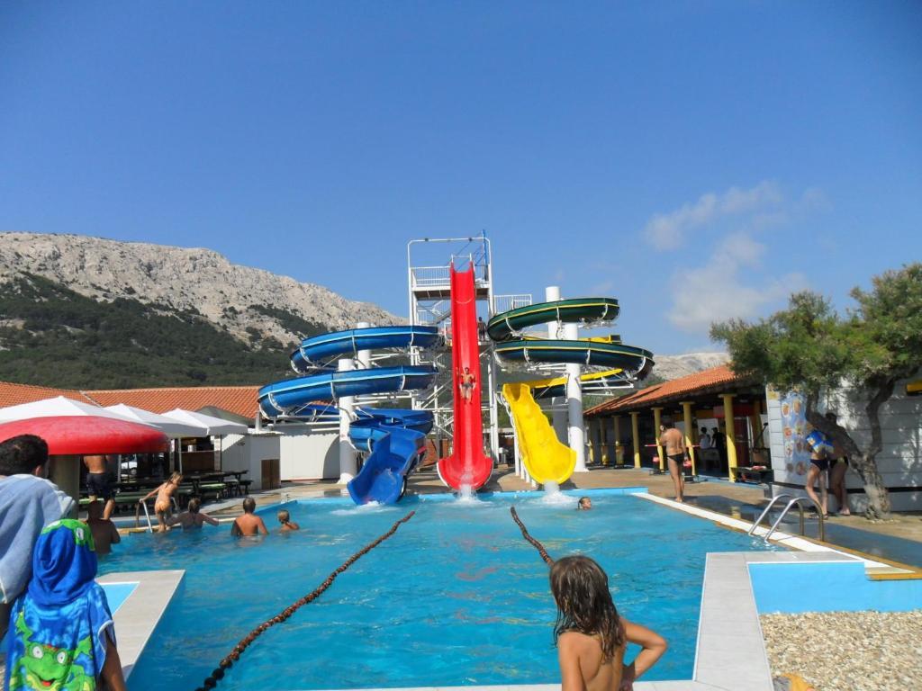 Apartments Olea Baška Buitenkant foto